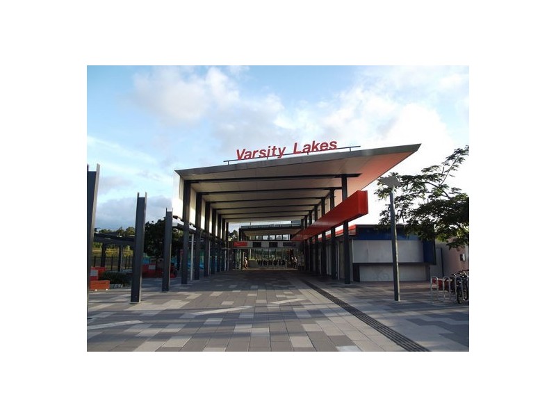 35/2 Geraldton Drive, Varsity Lakes QLD 4227