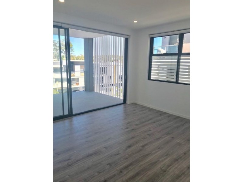 U305/57 Ludwick street, Cannon Hill QLD 4170