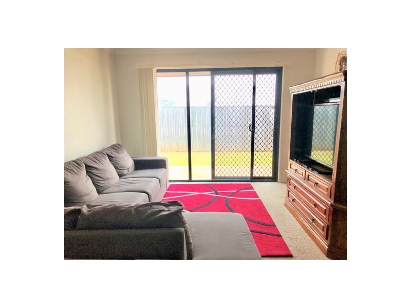 3 Lachlan Drive, Wakerley QLD 4154