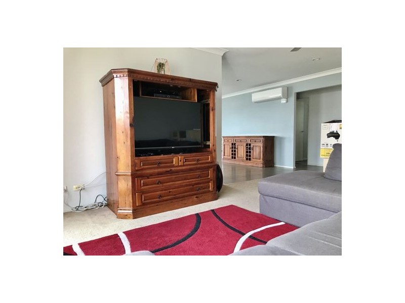 3 Lachlan Drive, Wakerley QLD 4154