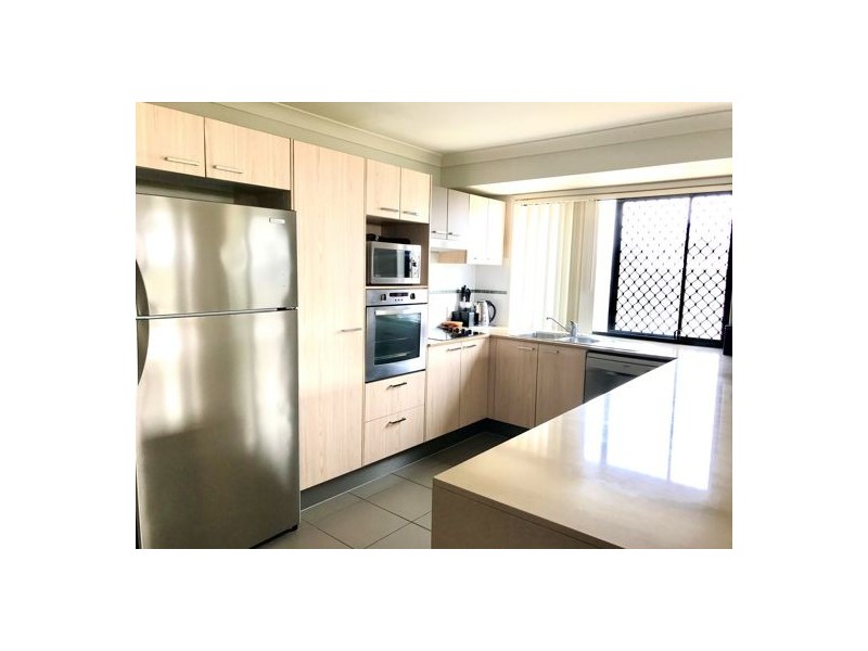 3 Lachlan Drive, Wakerley QLD 4154