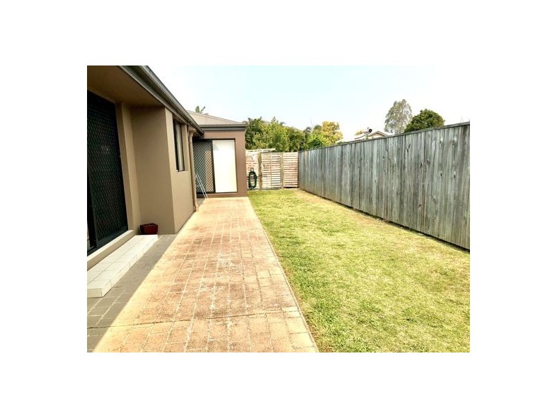 3 Lachlan Drive, Wakerley QLD 4154