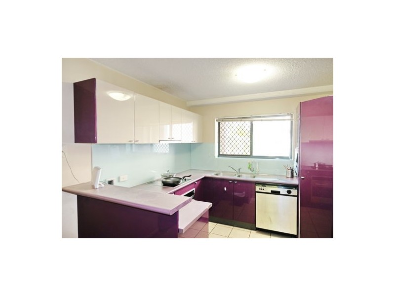 48/7 Landsborough tce, Toowong QLD 4066