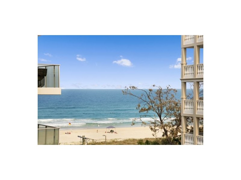 26 126 Old Burleigh Road, Broadbeach QLD 4218