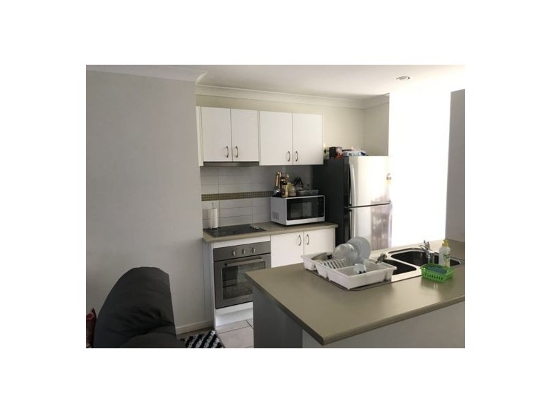 Unit 13, 8 Rosegum Pl, Redbank Plains QLD 4301