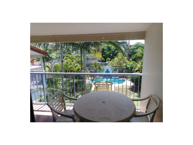2 Waverley Road, Taringa QLD 4068