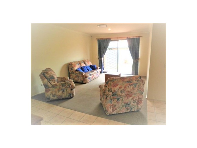 22 Holland Crescent, Wynnum West QLD 4178
