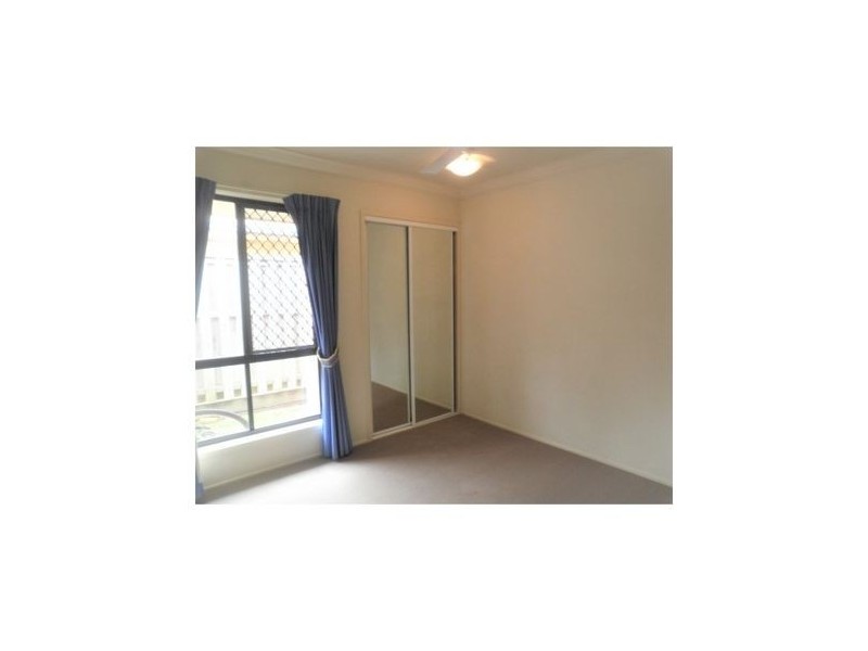 22 Holland Crescent, Wynnum West QLD 4178