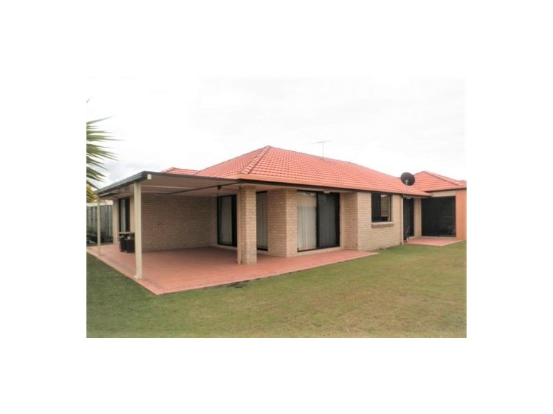 22 Holland Crescent, Wynnum West QLD 4178