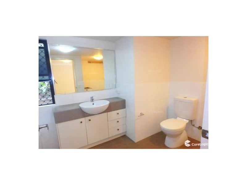 4/11 Wolseley street, Clayfield QLD 4011