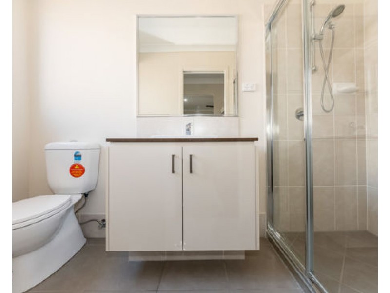 42 Jeremy Street, Coomera QLD 4209