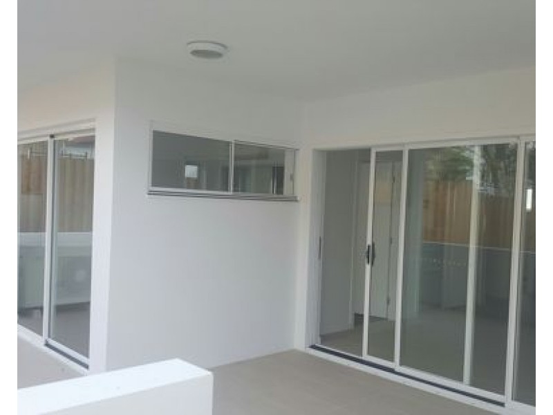 4 127 Grosvenor Street, Morningside QLD 4170