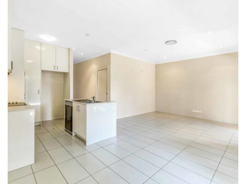 33 / 37 Slobodian ave, Eight Mile Plains QLD 4113