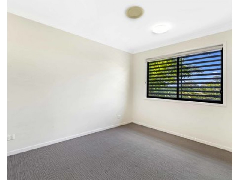 33 / 37 Slobodian ave, Eight Mile Plains QLD 4113