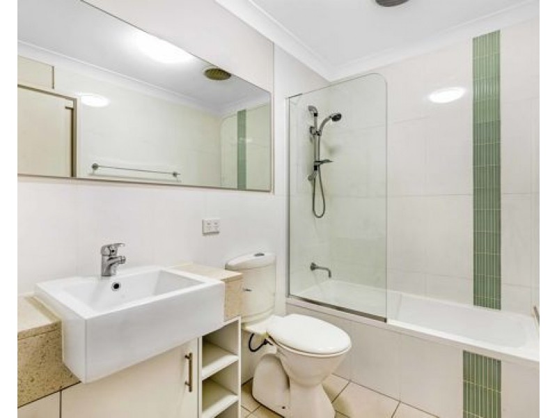 33 / 37 Slobodian ave, Eight Mile Plains QLD 4113