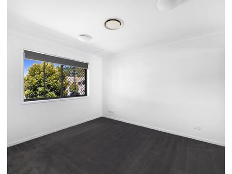 33 / 37 Slobodian ave, Eight Mile Plains QLD 4113