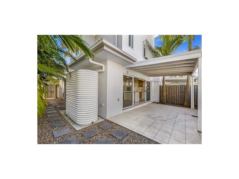 61/37 Slobodian ave, Eight Mile Plains QLD 4113