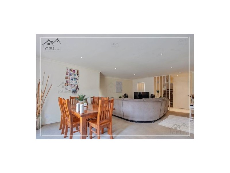 10/1 Belongil Street, Pacific Pines QLD 4211