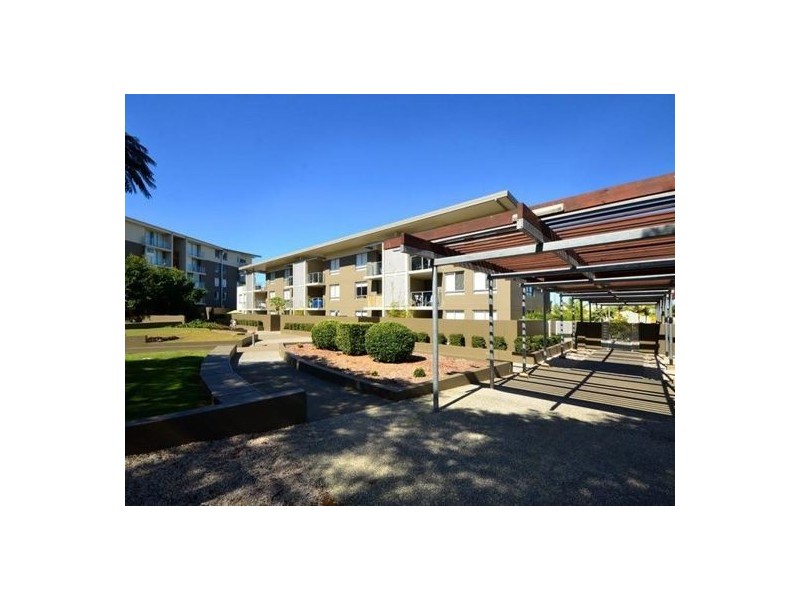 3506 12 Executive Drive, Burleigh Waters QLD 4220