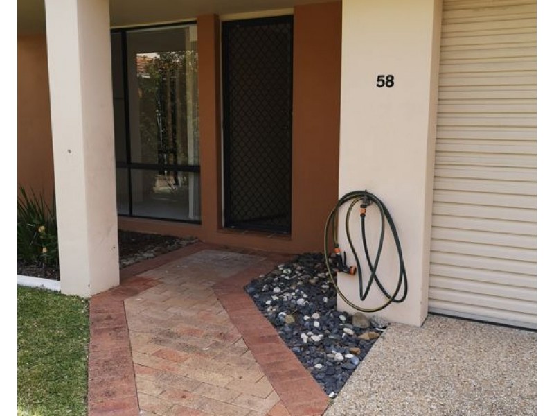 Unit58/1 Warbler Parade, Varsity Lakes QLD 4227