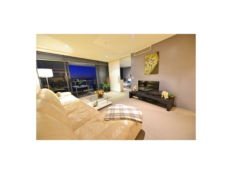 27 4 wahroonga Place, Surfers Paradise, Surfers Paradise QLD 4217