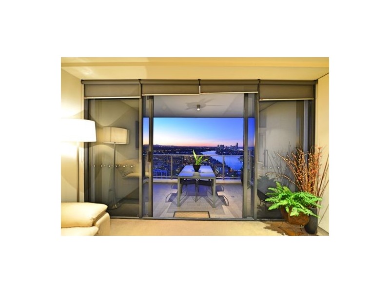 27 4 wahroonga Place, Surfers Paradise, Surfers Paradise QLD 4217