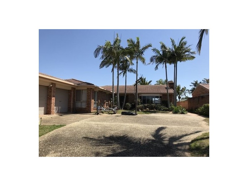 18 Keel Street, Birkdale QLD 4159