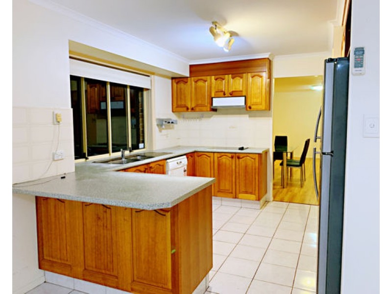 6 Rosebank Square, Salisbury QLD 4107