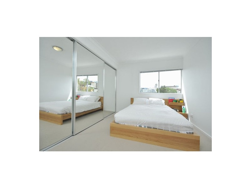 27 Berwick St, Fortitude Valley QLD 4006