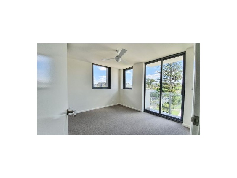 77 Address Upon Request, West End QLD 4101