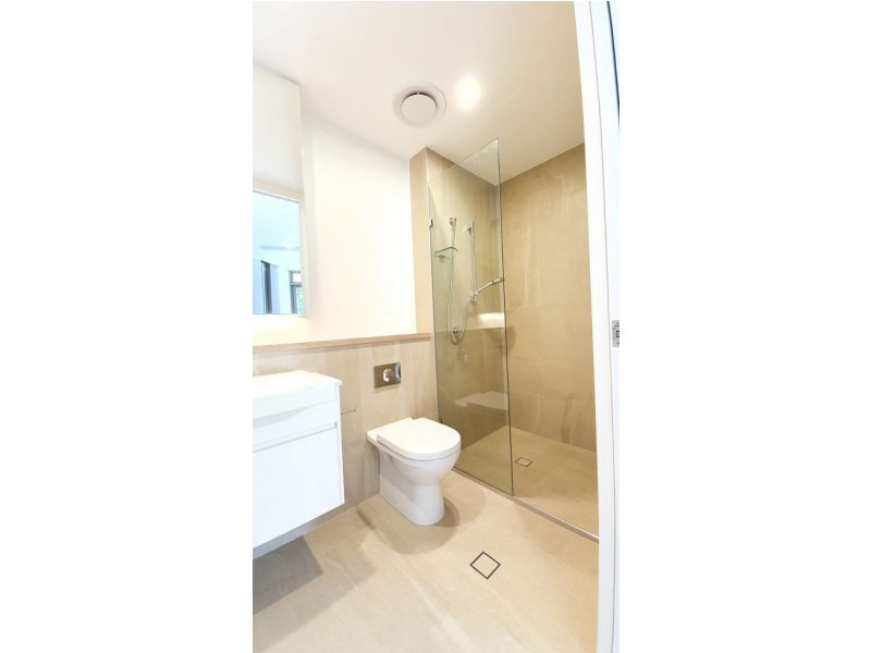 00 Address Available on Request, St Lucia QLD 4067