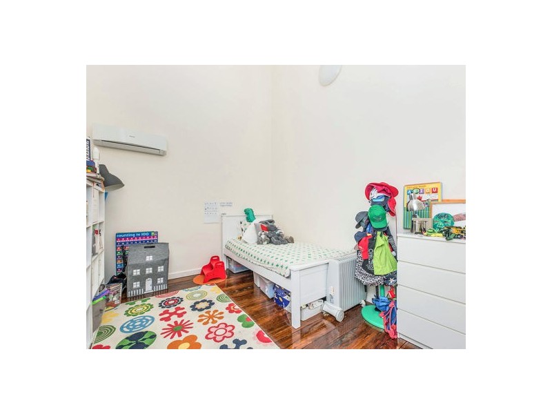 323/64 Macquarie St, Teneriffe QLD 4005
