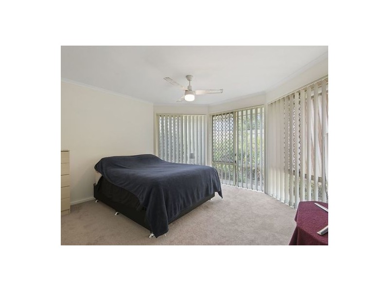 155 Glenfield Street, Parkinson QLD 4115