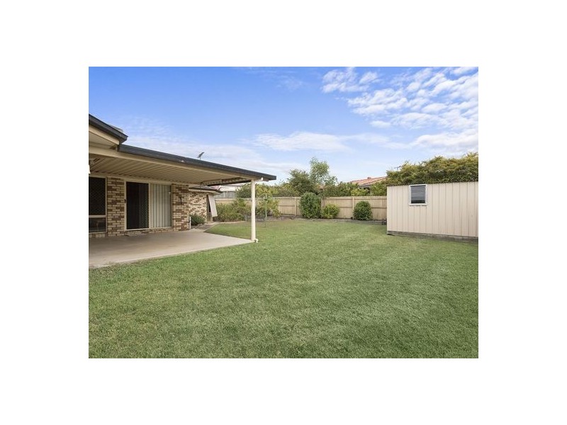 155 Glenfield Street, Parkinson QLD 4115