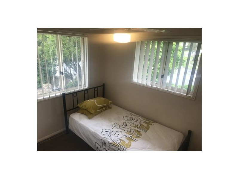 Unit 2 40 Bognor Street, Tingalpa QLD 4173