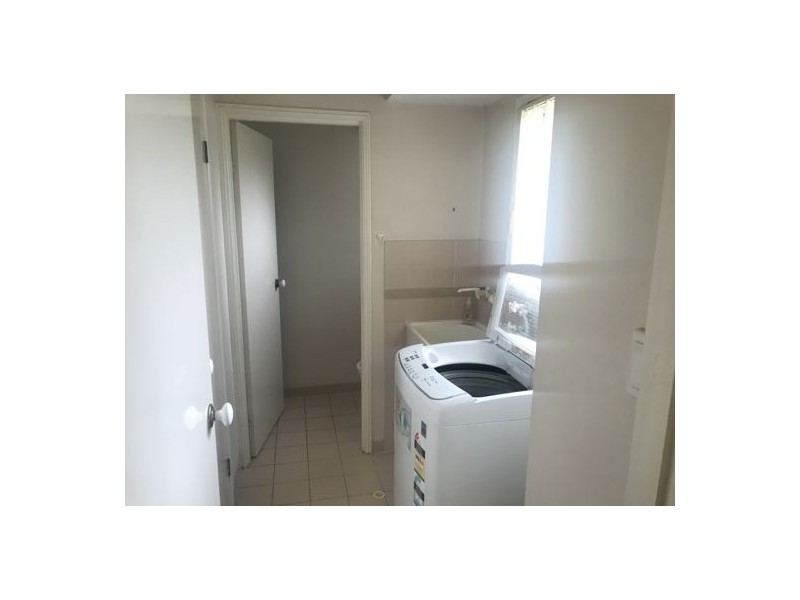 Unit 2 40 Bognor Street, Tingalpa QLD 4173