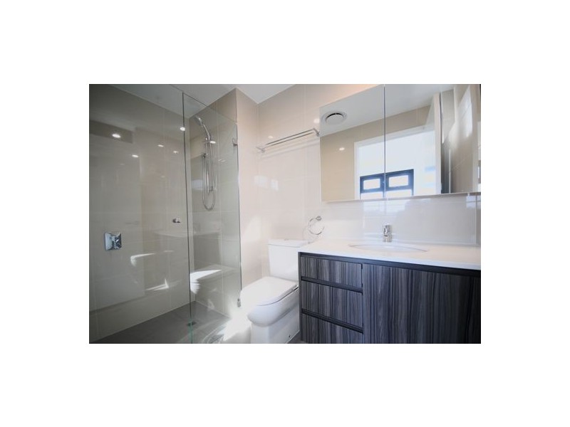181 Clarence Road, Indooroopilly QLD 4068