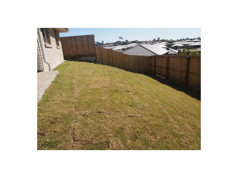 27 Milly Circuit, Ormeau QLD 4208