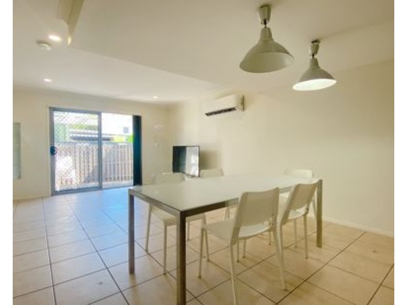 28/23 Garfield Road, Woodridge QLD 4114