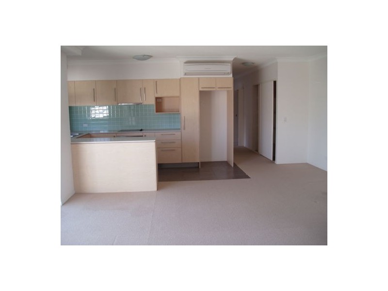 4305 12-14 Executive Drive, Burleigh Waters QLD 4220