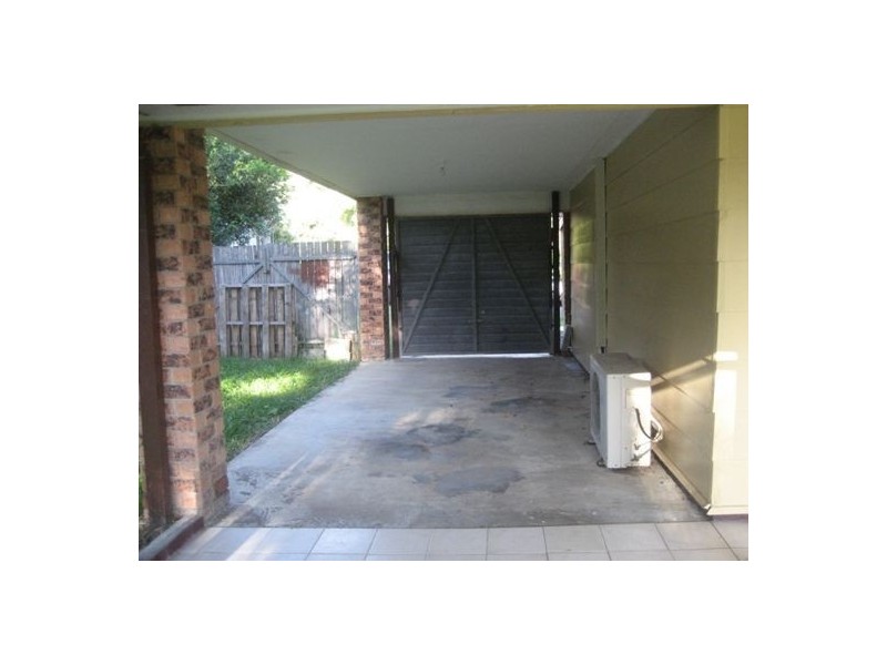 6 Trailwood Court, Eagleby QLD 4207