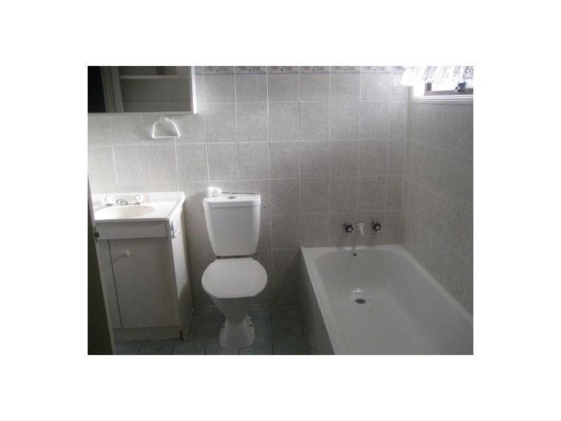 6 Trailwood Court, Eagleby QLD 4207