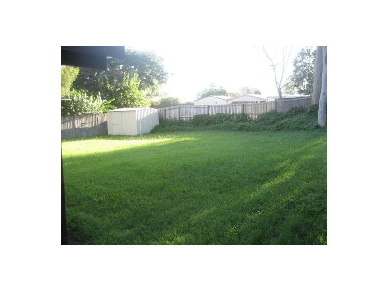 6 Trailwood Court, Eagleby QLD 4207