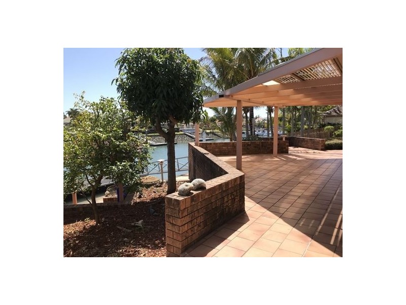 18 Keel Street, Birkdale QLD 4159