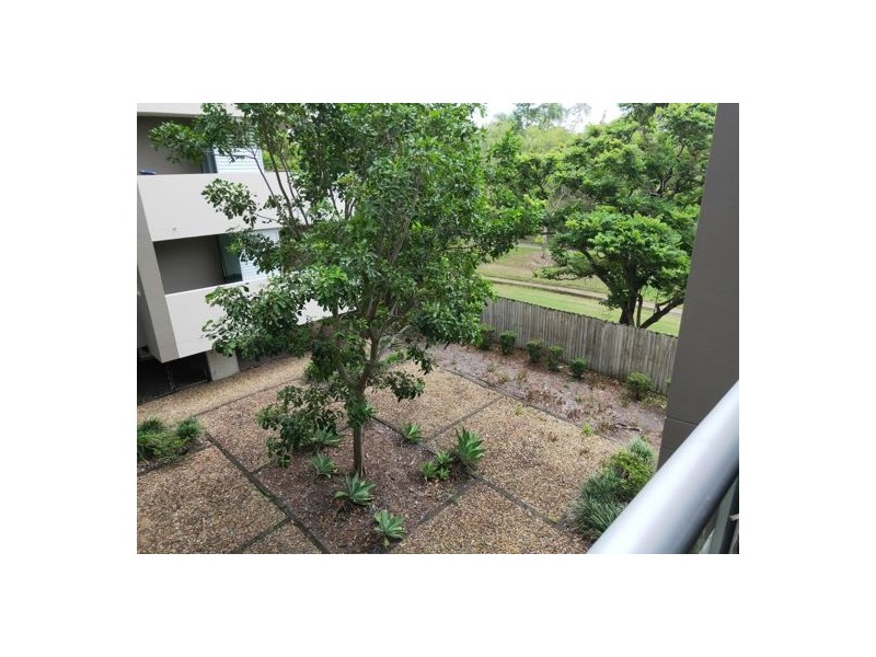 3201/12 Executive Drive, Burleigh Waters QLD 4220