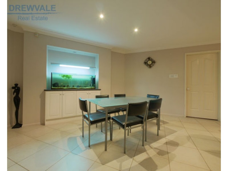 25 GULUBIA PLACE, Calamvale QLD 4116