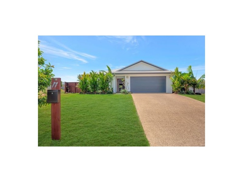 11 Jabiru Court, Smithfield QLD 4878