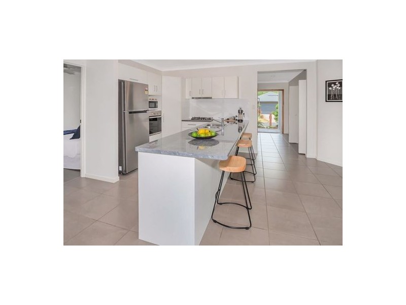 11 Jabiru Court, Smithfield QLD 4878