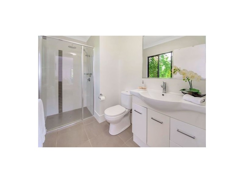 11 Jabiru Court, Smithfield QLD 4878