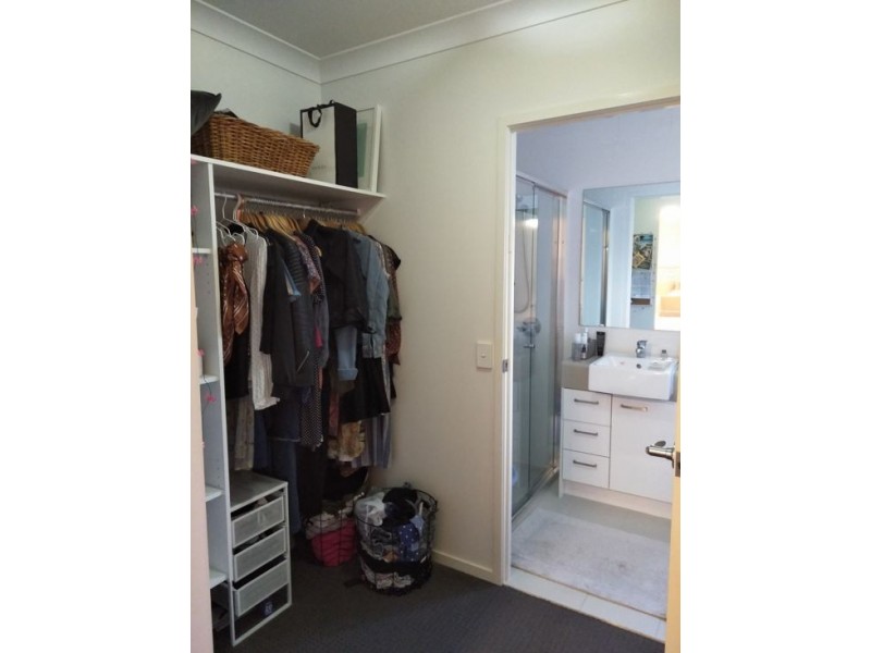 1/15 Lagonda St, Annerley QLD 4103